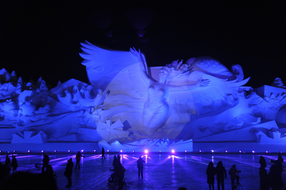 Çindeki Buz ve Kar Heykel Festivalinden renkli kareler