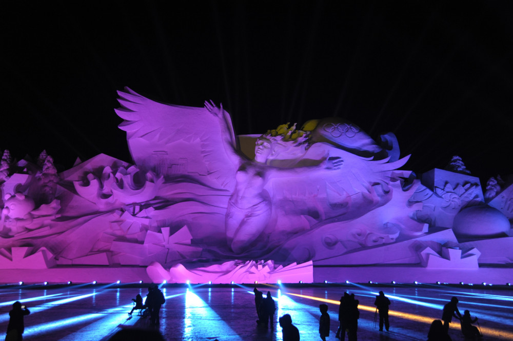 Çindeki Buz ve Kar Heykel Festivalinden renkli kareler