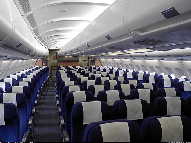Uçaktaki en güvenli koltuk hangisidir?