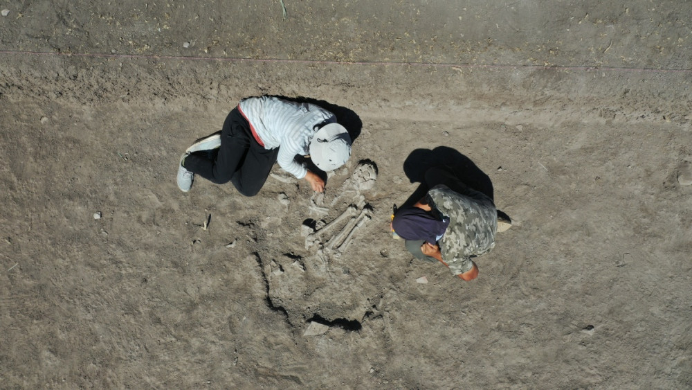 Kahramanmaraşta 7500 yıllık kadın iskeleti bulundu