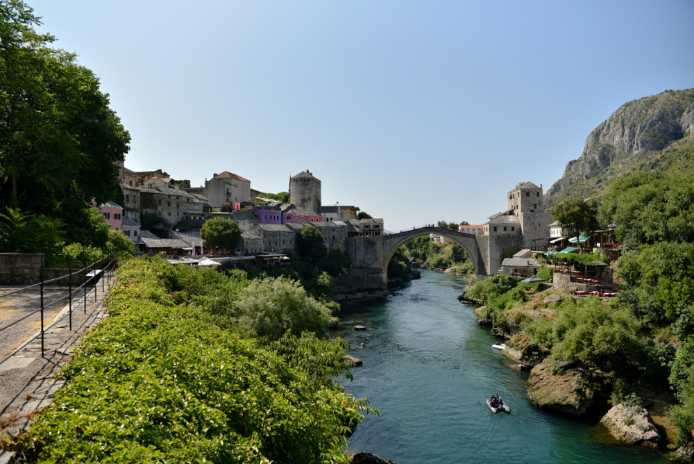Yıkılan Mostar Köprüsünün yeniden açılmasının 19uncu yılı