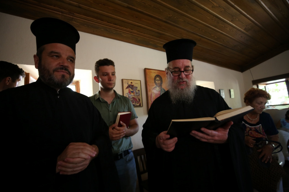 Rum Ortodoks cemaati Bozcaadada Ayazma Panayırında buluştu