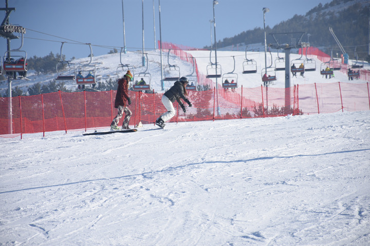 Ayşe Tolganın snowboard öğrenme azmi