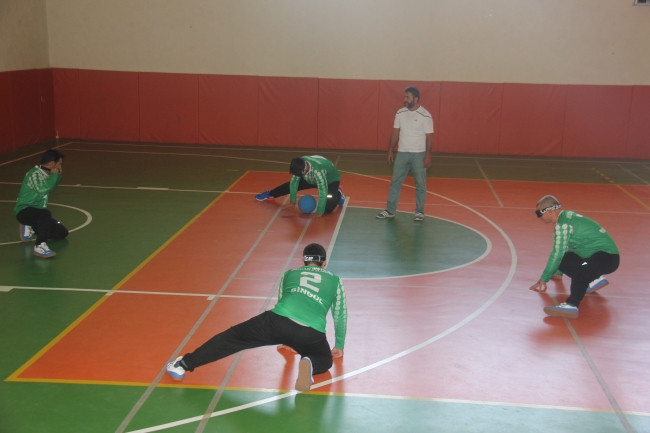 Goalball görme engellilerin umut ışığı oldu