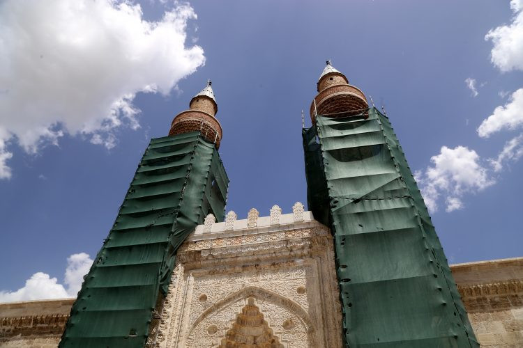 Sivasın mimari şaheseri Gökmedrese açıldı