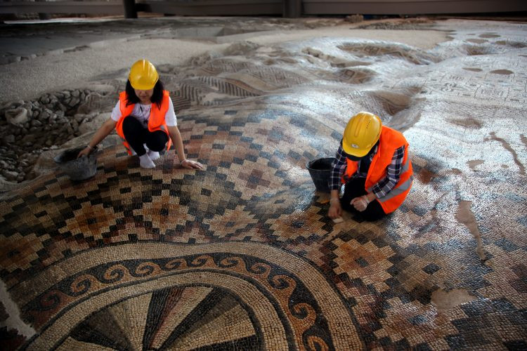 İşte dünyanın en büyük tek parça taban mozaiği