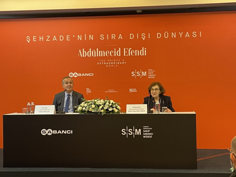 Abdülmecid Efendinin Sıra Dışı ve Görünenin Ötesindeki Dünyası