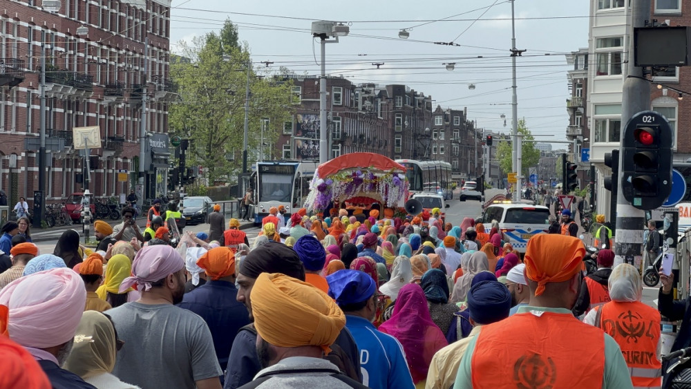 Sihler Amsterdamda Vaisakhi festivali düzenlendi