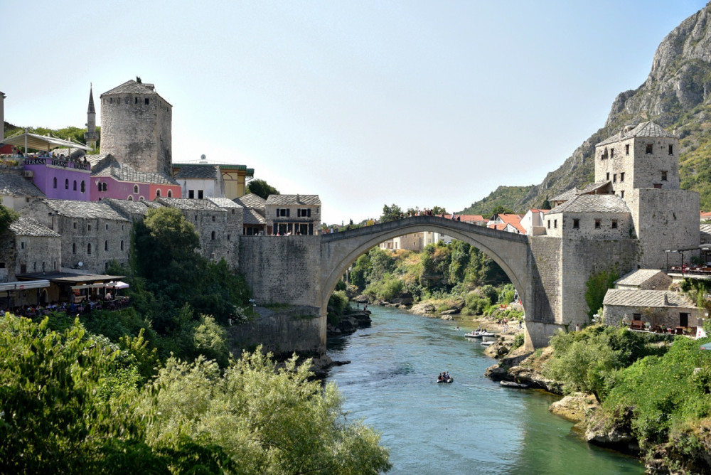 Yıkılan Mostar Köprüsünün yeniden açılmasının 19uncu yılı