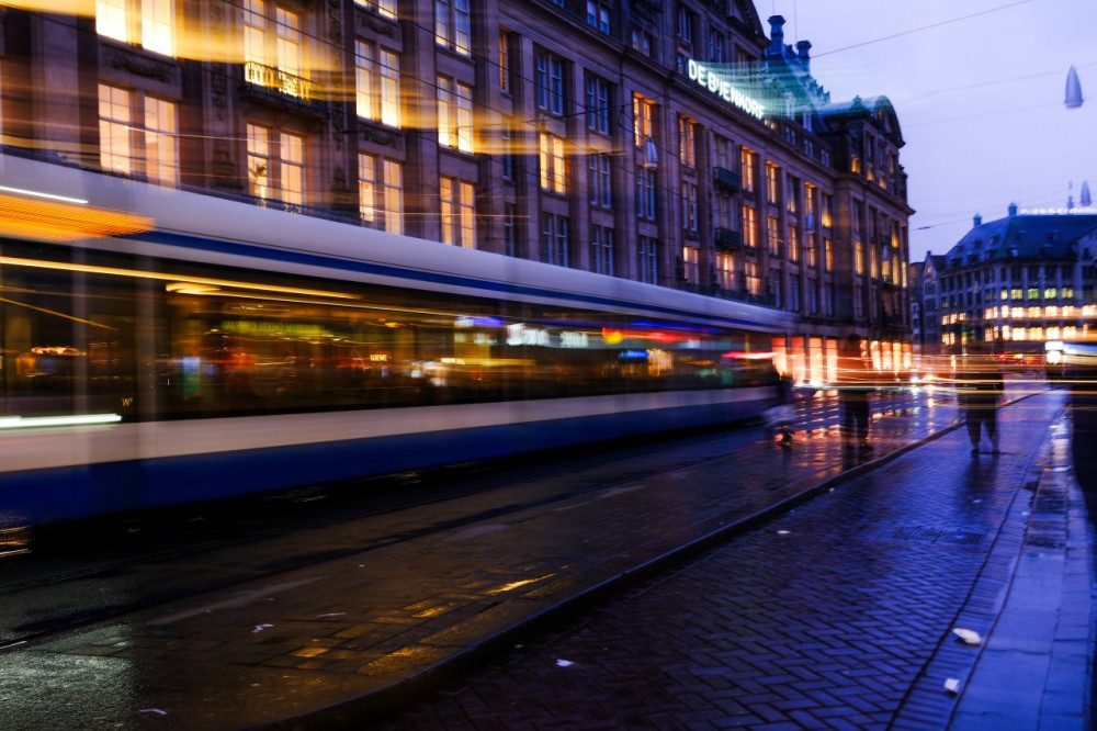 Al gözüm seyreyle Amsterdam manzaraları